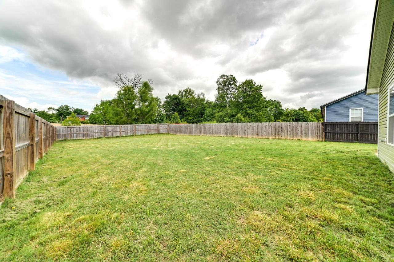 Family-Friendly Home 9 Mi To Clarksville Speedway Exterior photo